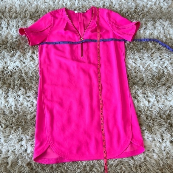 TRINA Turk Hot Pink Taliah Zipper Front Short Sleeve Dress - Picture 8 of 9
